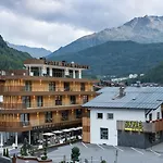 Vaya Inklusive Summer Card Hotell Sölden