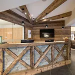 Vaya Hotel 4*